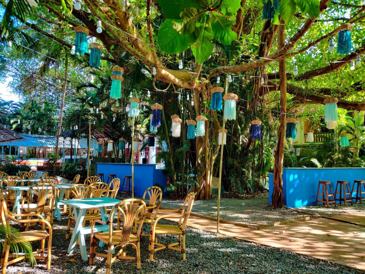 Piggy Calangute By Urban Nomads - Dorms & Pvt Rooms Гоа Экстерьер фото