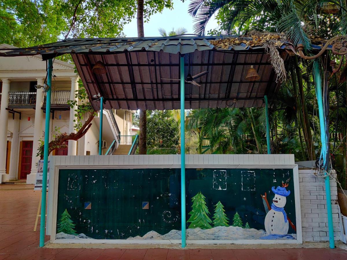 Piggy Calangute By Urban Nomads - Dorms & Pvt Rooms Гоа Экстерьер фото