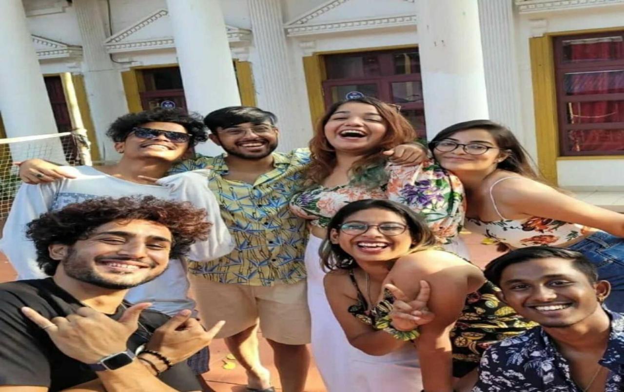 Piggy Calangute By Urban Nomads - Dorms & Pvt Rooms Гоа Экстерьер фото