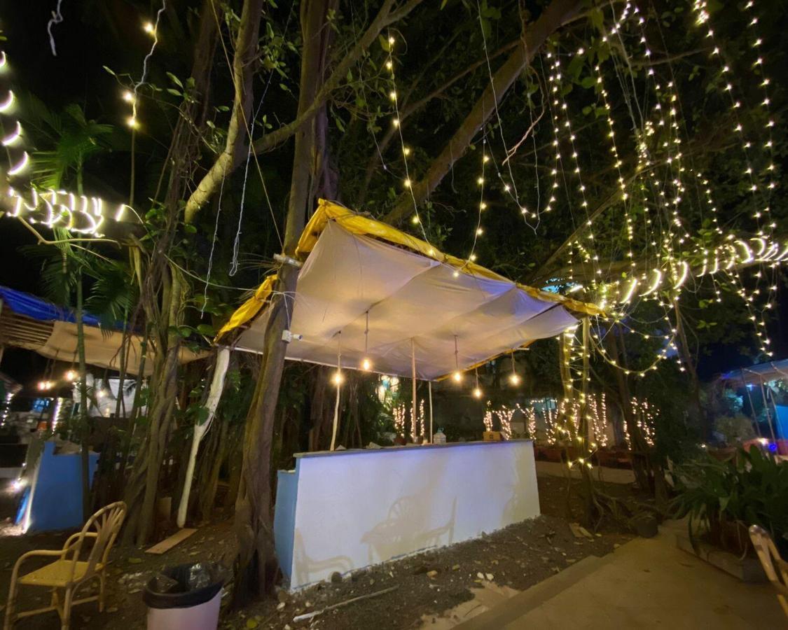 Piggy Calangute By Urban Nomads - Dorms & Pvt Rooms Гоа Экстерьер фото